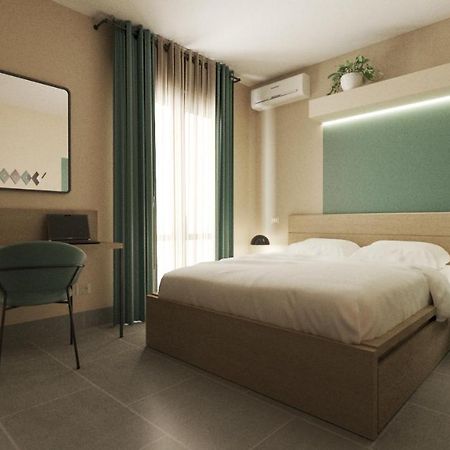 Monaco Waves Su Forti Exterior foto